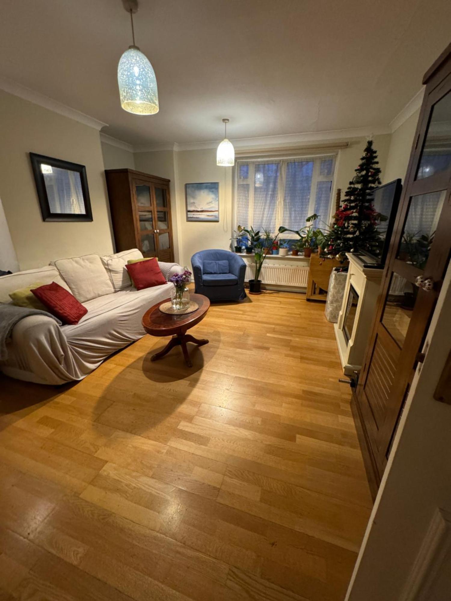 Home Away From Home London Bagian luar foto